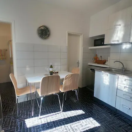 Apartamento Dinka *
