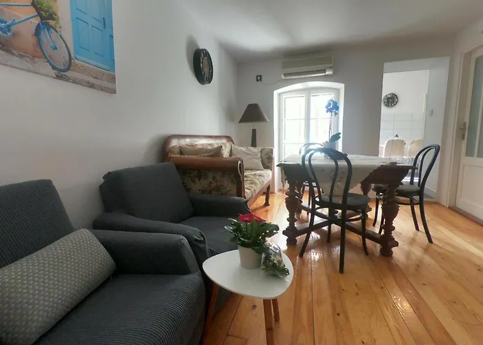 Apartment Dinka Baška